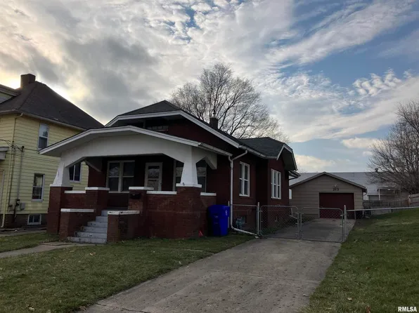 213 S Burr Blvd, Kewanee, IL 61443