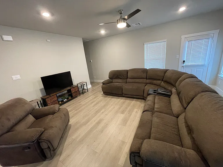 14218 Lavaca Spgs #4 — Photo 3