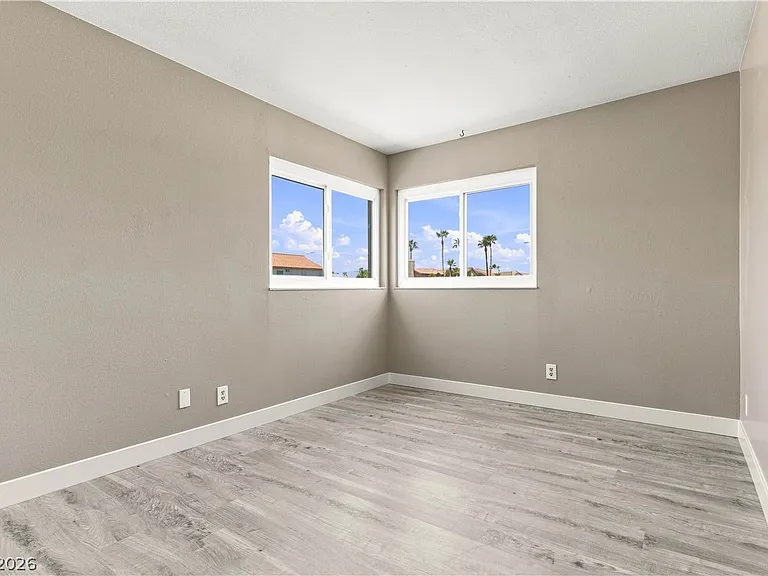 4815 Castle Rock Ct — Photo 23