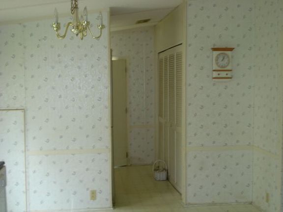 5th image of 151 Bay Pine Dr