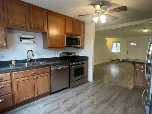981 E Fairview Loop #3, Wasilla, AK 99654