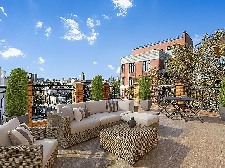 26 Broome St #4 — Photo 6