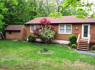 19 Post Rd, Swan Lake, NY 12783