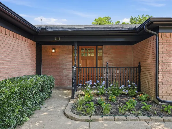 1113 Norwood Dr, Hurst, TX 76053