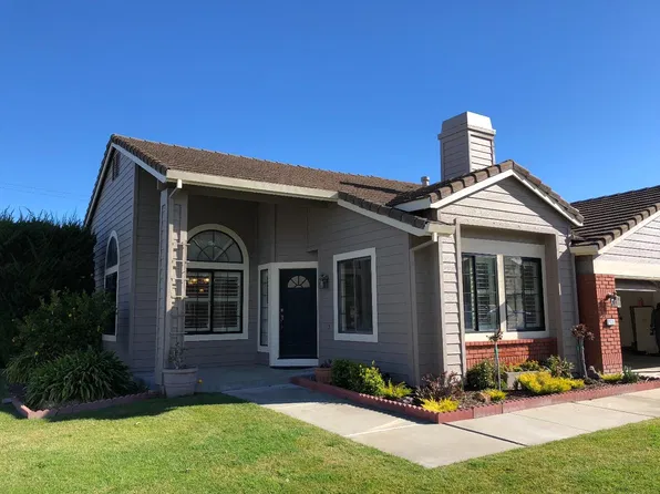 20325 Espana Ct, Salinas, CA 93908
