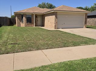 2116 84th St, Lubbock, TX 79423