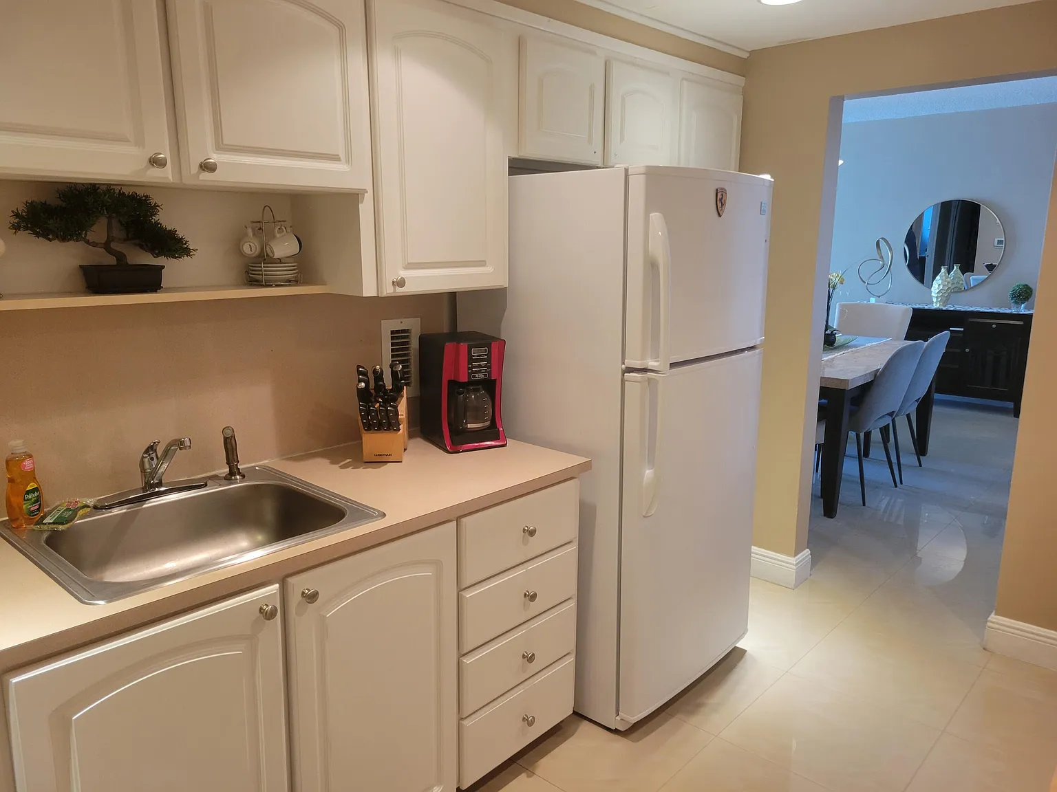1 bed, 1.0 bath, 812 sqft, $2,200 — Photo 4
