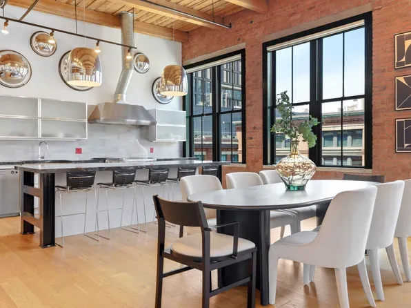 49 Melcher St Unit Penthouse 501, Boston, MA 02210