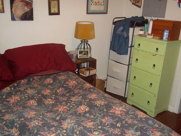 1331 Snyder Ave #2R — Photo 6