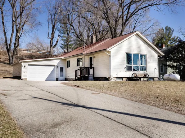 125 Main STREET, Genoa, WI 54632