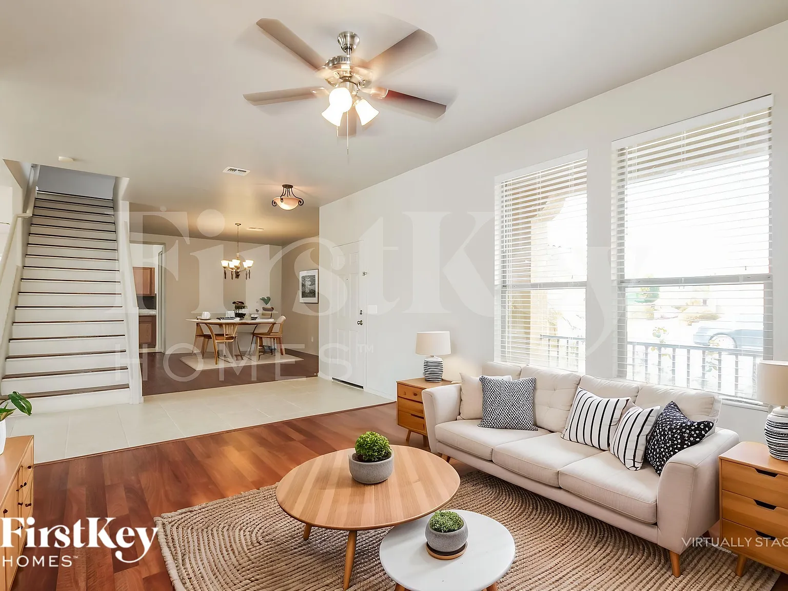 4 bed, 2.5 bath, 2882 sqft, $2,410 — Photo 3