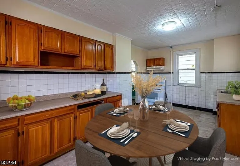 21 Joyce St #2 — Photo 4