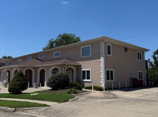 2901 Clover Way APT E, Columbia, MO 65201