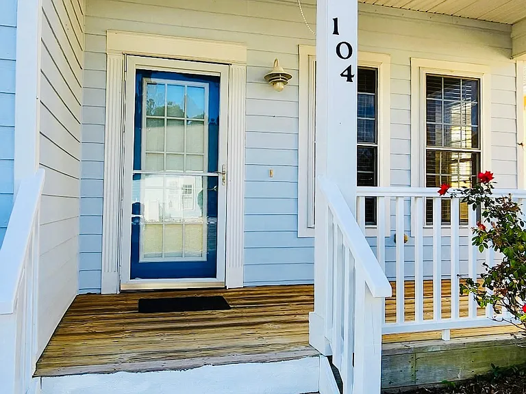 104 Landing Trl — Photo 2
