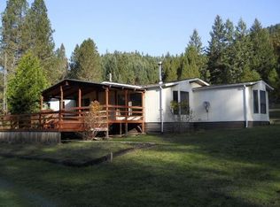 998 Placer Rd, Wolf Creek, OR 97497