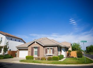 3210 N Memory St, Visalia, CA 93291