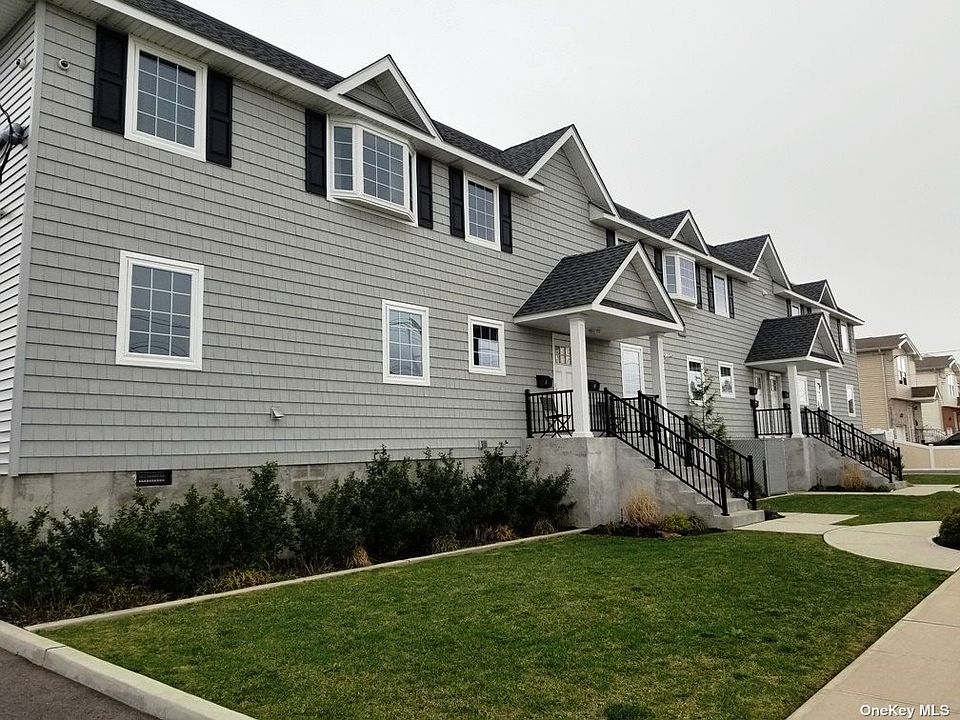 1st image of 99 Nassau Ln APT 2