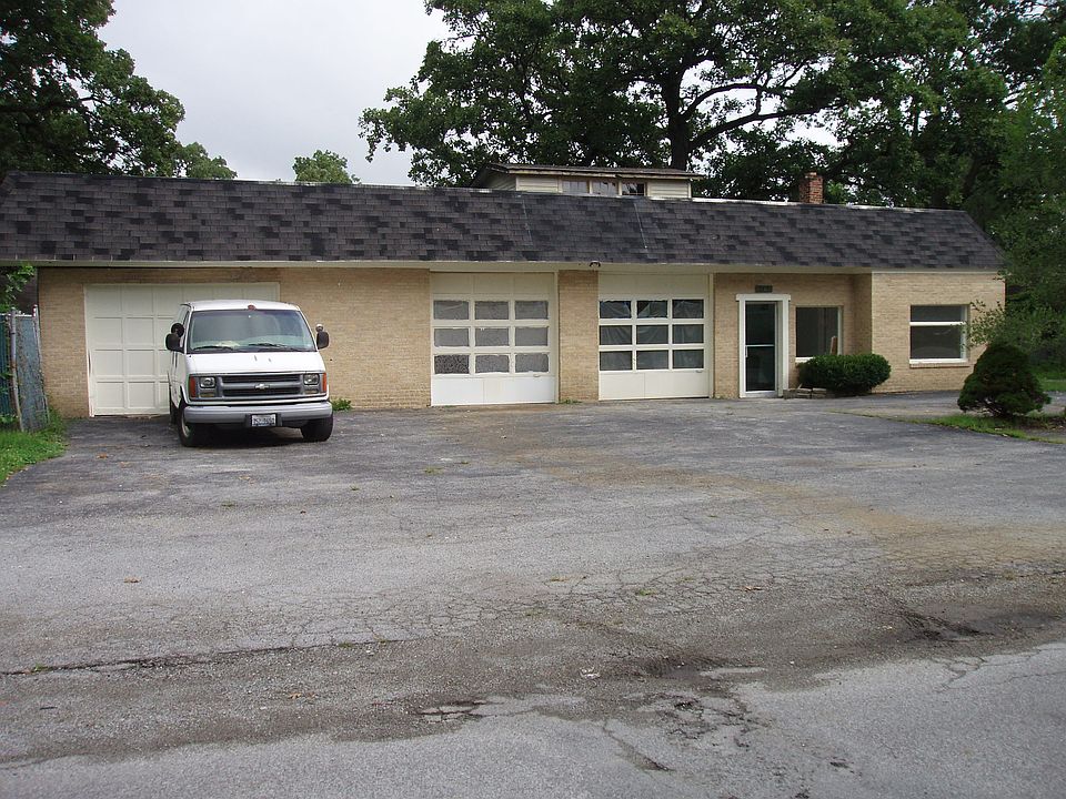 1st image of 8600 W 139th Ct