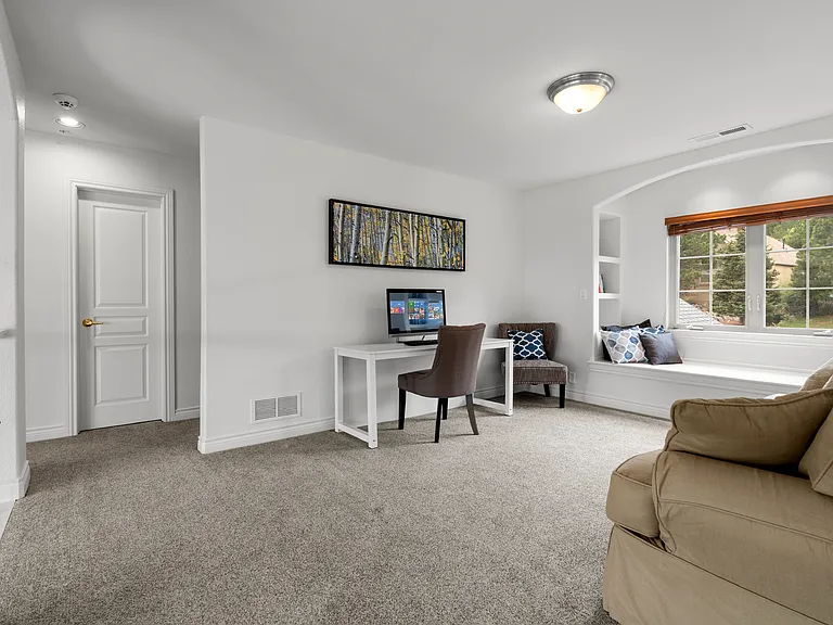 5915 Buttermere Dr — Photo 32