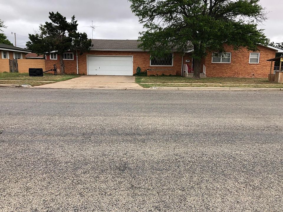 1st image of 135 Cedar Ave