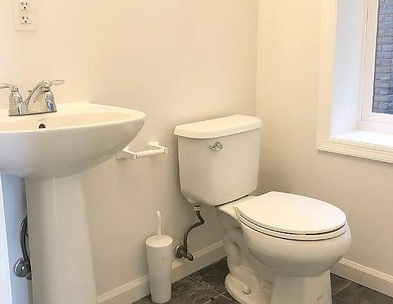 Unit Photo