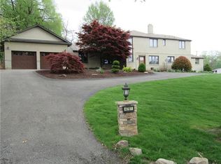 4787 Baldwin Manor Rd, Pittsburgh, PA 15227