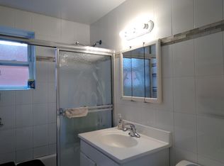 6702 52nd Rd, Maspeth, NY 11378