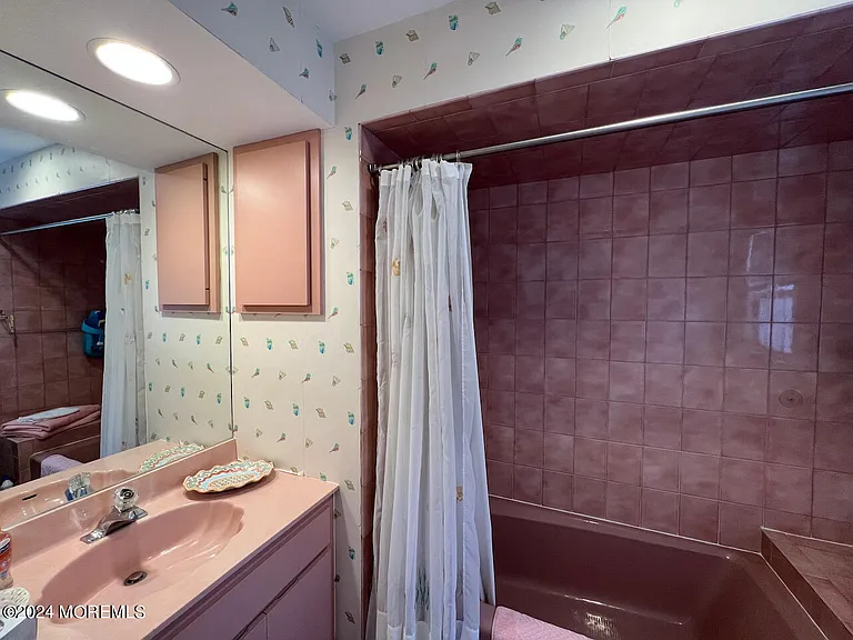 980 Barnegat Ln — Photo 18