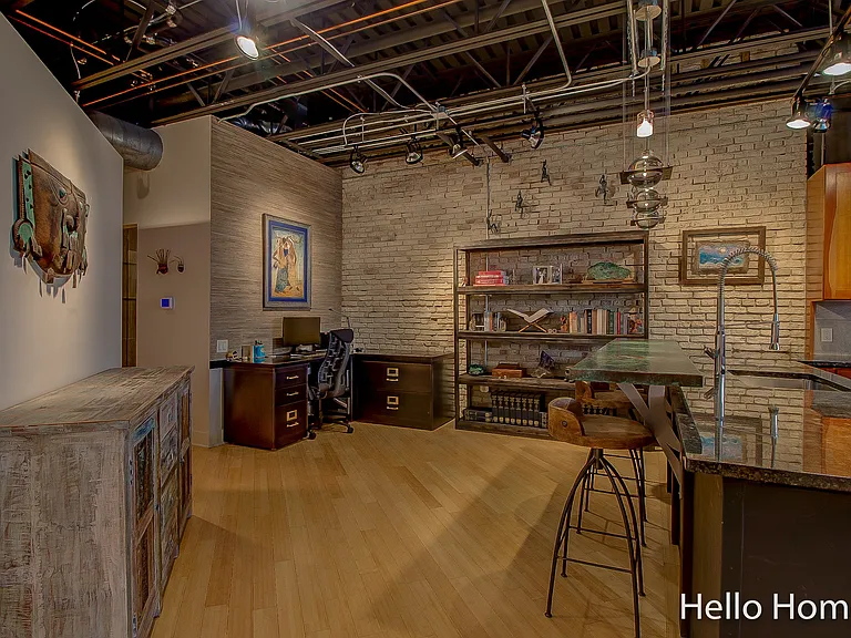 801 Monroe Ave NW #205 — Photo 11