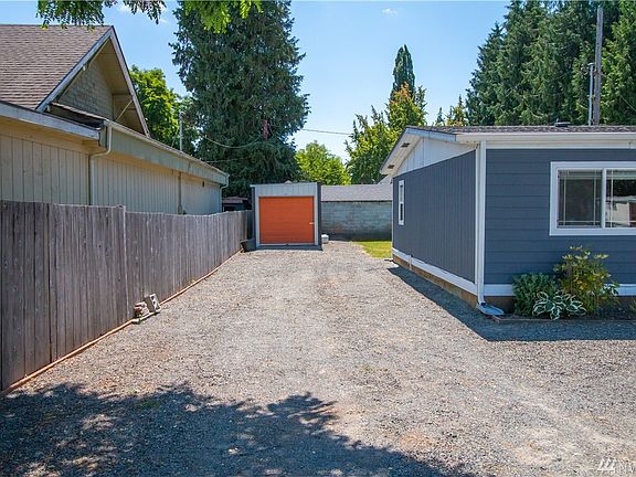 4th image of 9402 355th St S