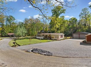 380 Upchurch Dr, Buchanan, TN 38222