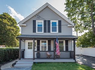 12 Norton St, Hyde Park, MA 02136