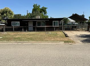 1640 W James Ave, Visalia, CA 93277