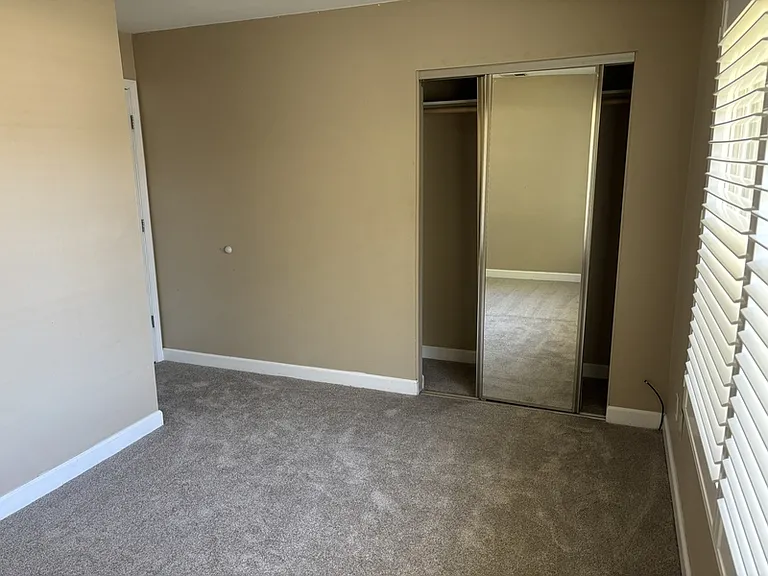 954 Emily Ave — Photo 14