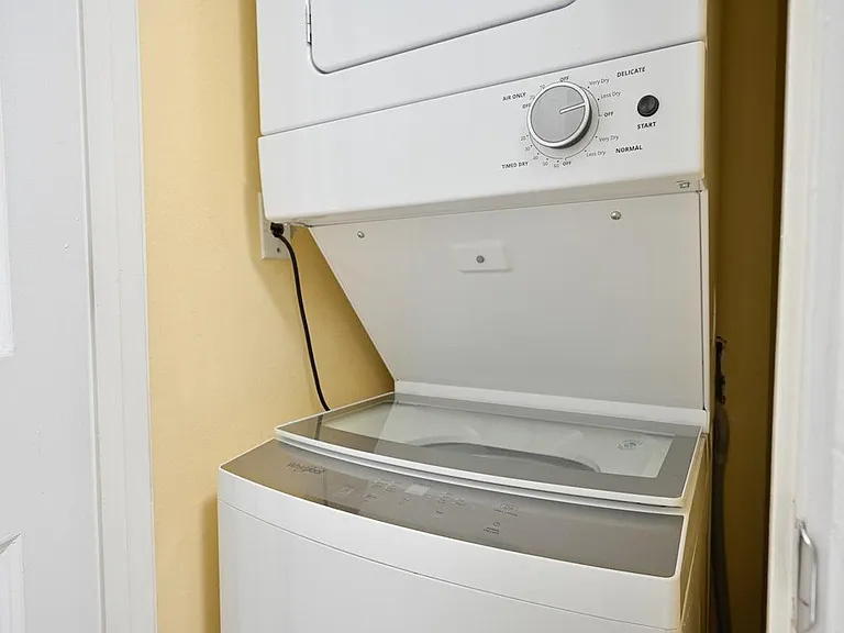 Washer/Dryer