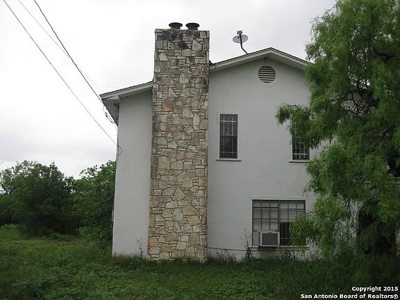 4th image of 771 Gillette Blvd