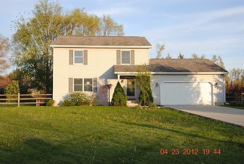 1st image of 3128 Crabtree Dr