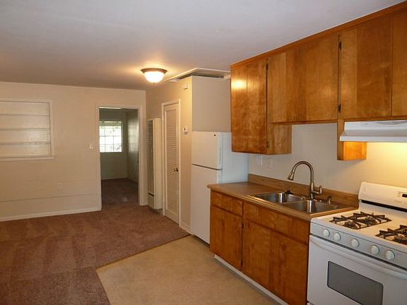 4th image of 10271 Scenic Blvd