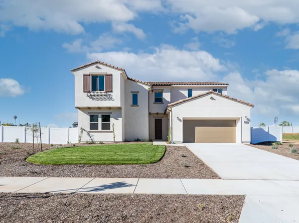 1465 Moore St, Redlands, CA 92374