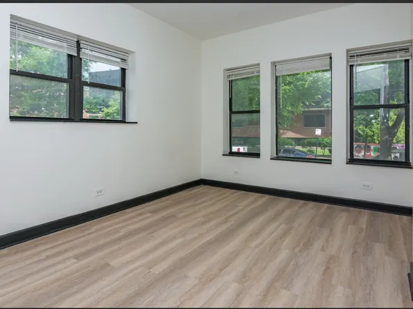 5629 W Washington Blvd, Chicago, IL