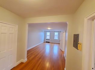16 Ware St APT 32, Cambridge, MA 02138