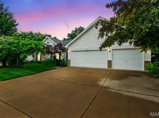 983 Mount Hawley Ct, Wentzville, MO 63385