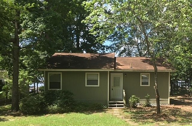 1st image of 510 Charmaine Dr S