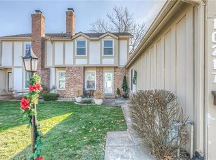 10217 Edelweiss Cir, Merriam, KS 66203
