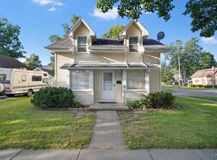 604 E Maple Ave, Adrian, MI 49221