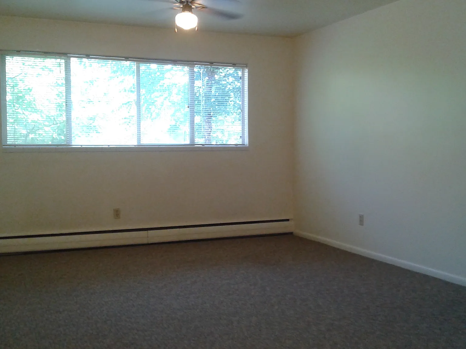2 bed, 880 sqft, $1,500 — Photo 4