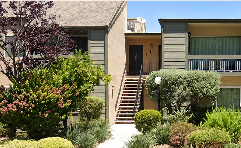 24525 Trevino Dr #6 — Photo 1
