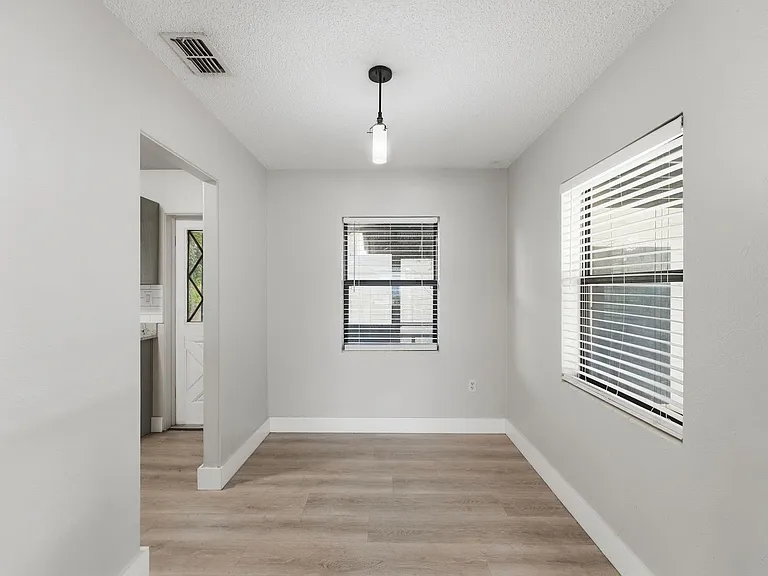 1414 E Muriel St — Photo 10