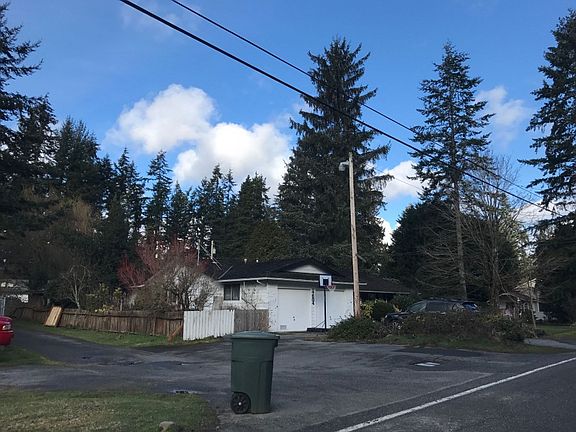 3rd image of 17504 60th Ave W