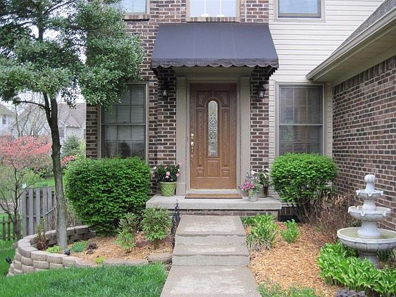 2nd image of 613 Scotch Pine Cir
